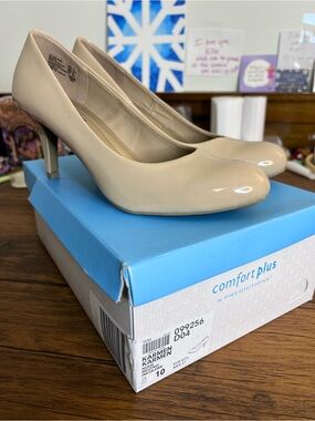 Predictions Nude Patent Mid Heel Pumps